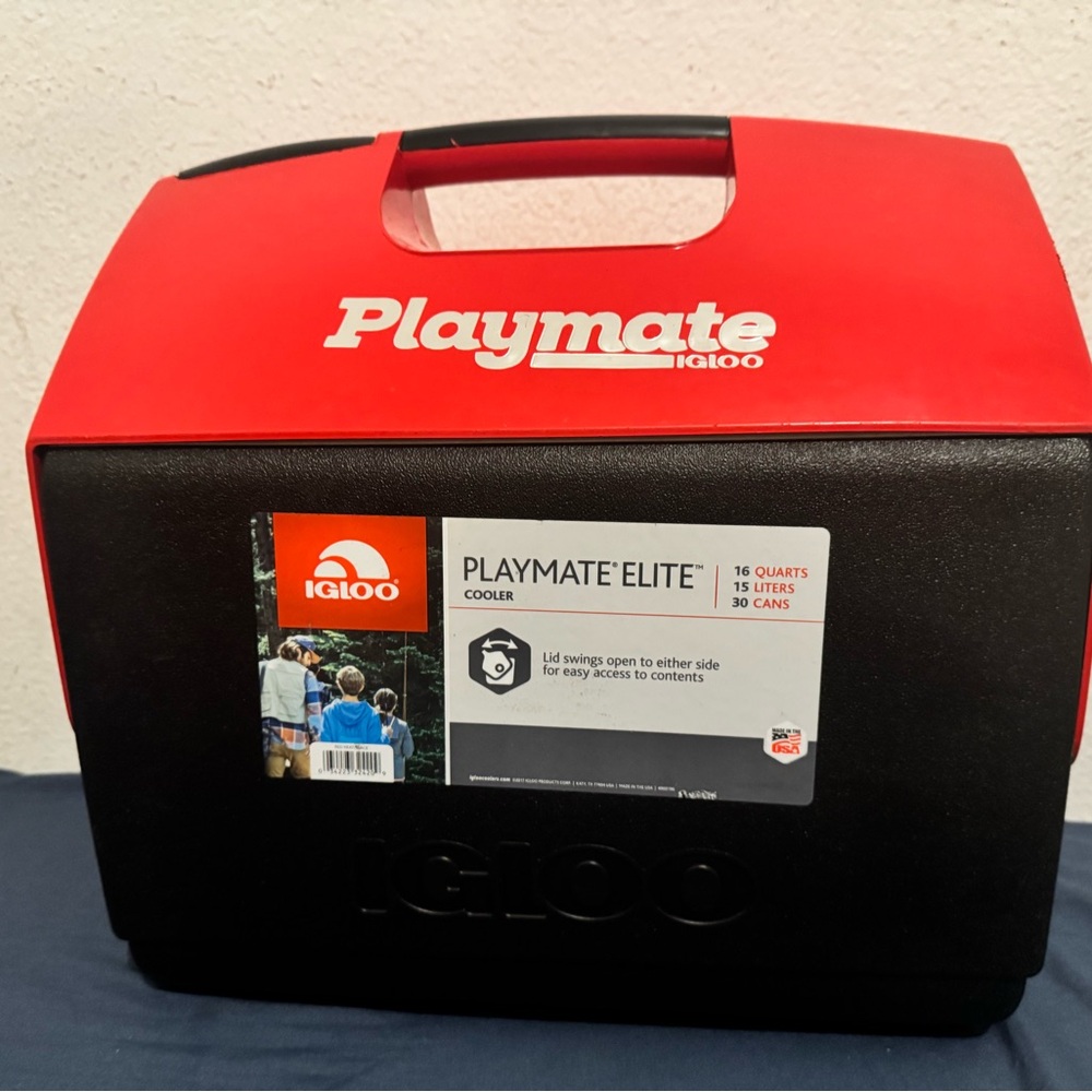 Igloo Playmate Elite Cooler in Red and Black